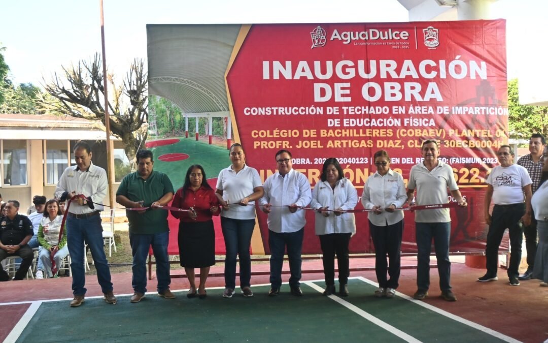 Inaugura Noé Castillo domo escolar del plantel Joel Artigas Díaz COBAEV 04