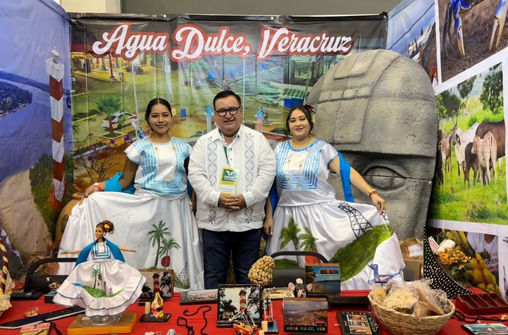 Asiste Noé Castillo a la inauguración del Congreso Mundial de Criadores de Cebú (COMCEBU)