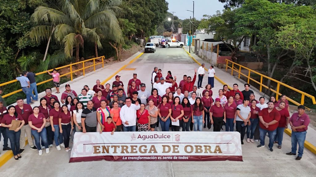 Inaugura Noé Castillo la construcción del muro de contención y rehabilitación del paso vehicular de la calle Ignacio Allende,