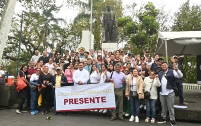 Asiste Noé Castillo al 1er informe de gobierno del Estado de Veracruz