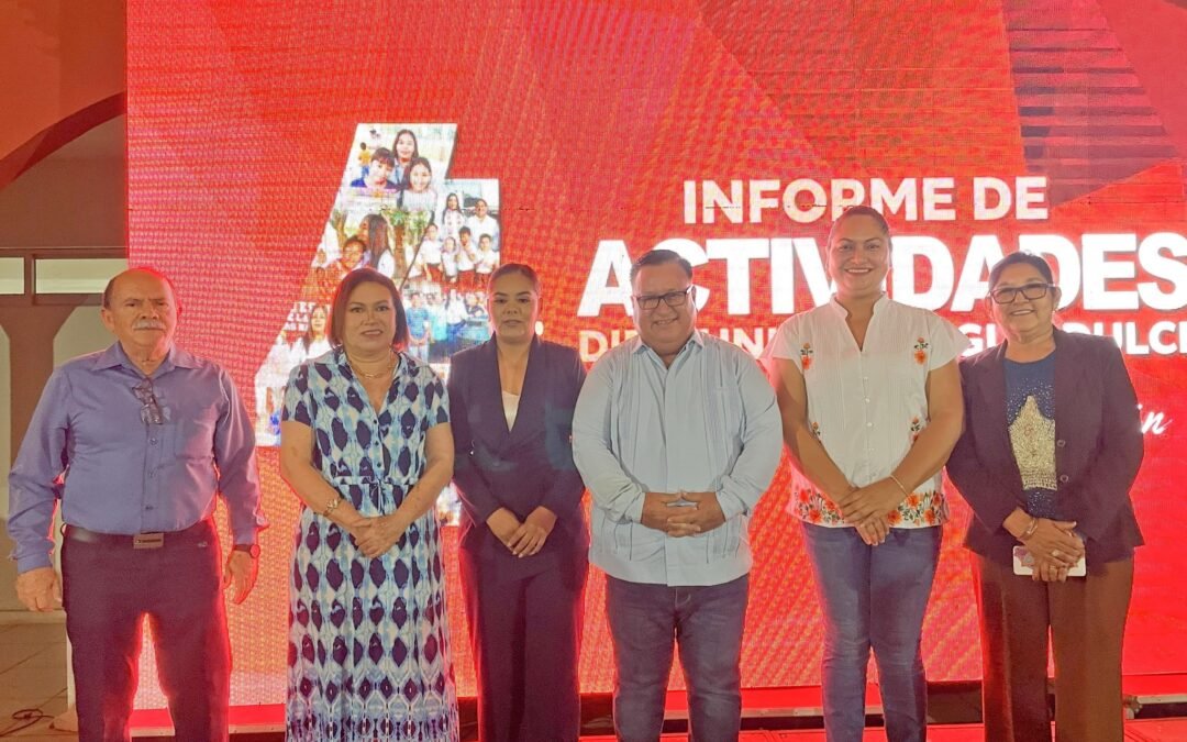 Asiste Noé Castillo al Cuarto Informe de Actividades de la directora del Sistema DIF Municipal, Lic. Mabel Luna Gallegos