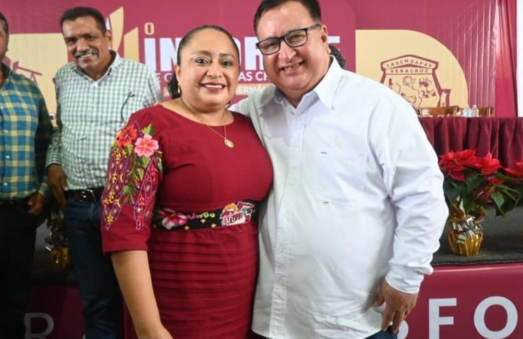 Asiste Noé Castillo al Cuarto Informe de Gobierno de la alcaldesa de Las Choapas, Mariela Hernández García