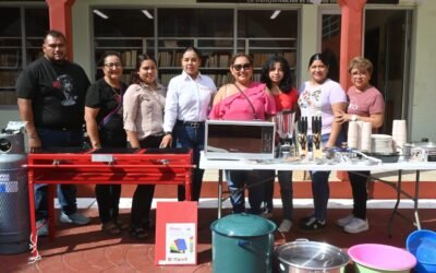 DIF Municipal realizó entrega de enseres de cocina a las escuelas primarias Adolfo López Mateos, Independencia y Emiliano Zapata